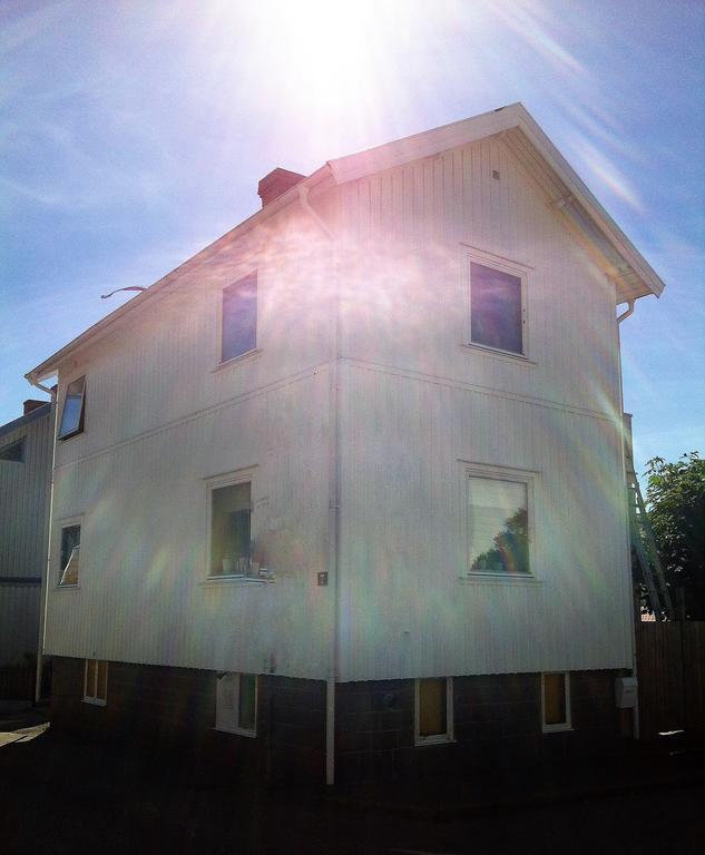 Accommodation For 2 In The Center City Of Lysekil Zewnętrze zdjęcie